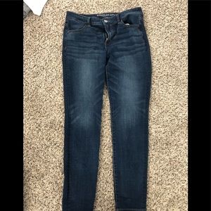 American eagle skinny jeans!